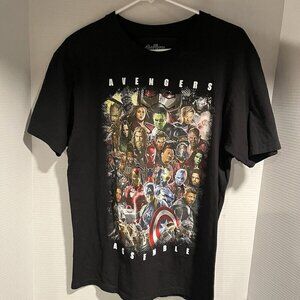 The Avengers Endgame T-shirt Assemble Men’s Medium full cast Marvel